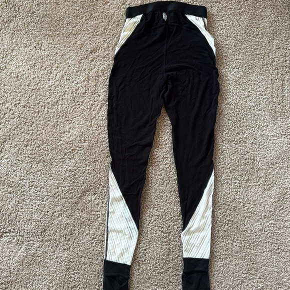 FP Movement Mountains Are Calling Base-Layer Leggings - Picture 7 of 9